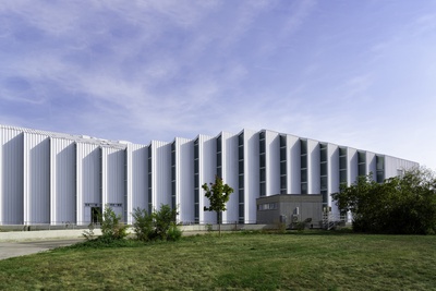 Siegerobjekt Aluminium-Architektur-Preis: Großwärmepumpe Wien_smartvoll Architekten