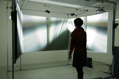 Blick in die Ausstellung "Farbenhäuser und Lichtgewächse"