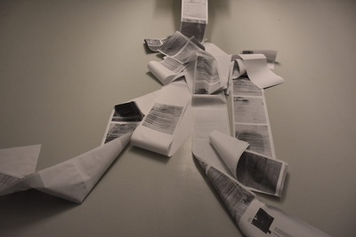 Eröffnungstag "Krater Fajan: Viel TamTam um Nichts" im aut