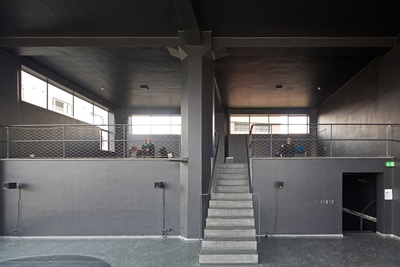 Transformation der Räume des aut in eine "Black Box" während der Ausstellung "Foto Film Film Foto", 2014, Bildnachweis: © Günter Richard Wett