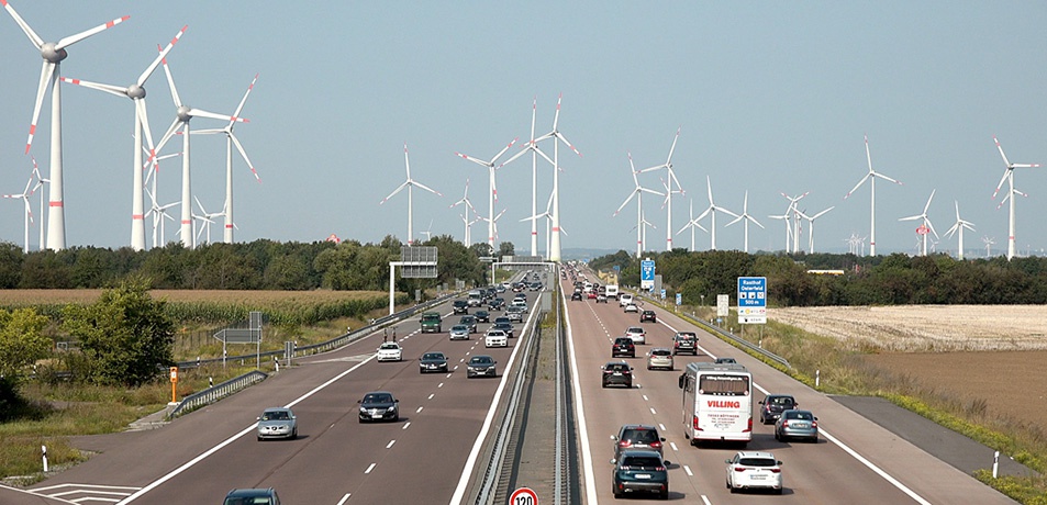 Autobahn bei Teuchen (Sachsen-Anhalt)