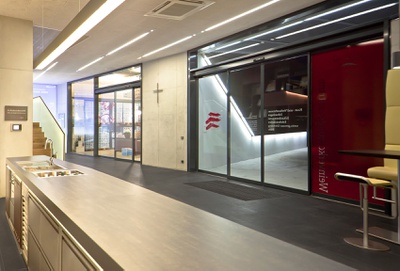 Weizentrum Winzerhof Dockner, Höbenbach/NÖ, 2011