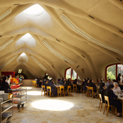 Mensa Schulschwestern Graz, Günther Domenig mit Eilfried Huth