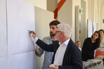 Atelier Bearth: AVA-Hof;  Angonese und Student