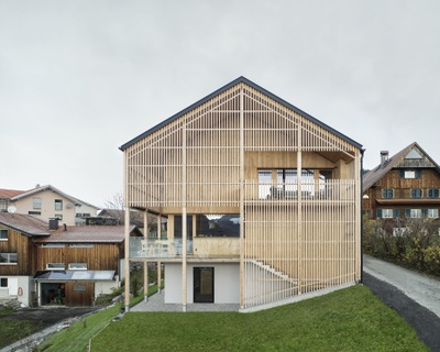 ORTE_Ausstellung_ Wie gehts Alter_ Generationenhaus Kehlegg Vorarlberg _ MWArchitekten – © Adolf Bereuter ORTE_Ausstellung_ Wie gehts Alter_ Generationenhaus Kehlegg Vorarlberg _ MWArchitekten