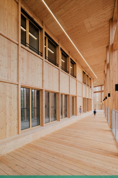 ORTE Bauvisite_ KinderKunstLabor Outdoorlabor_St Poelten_Schenker Salvi Weber Architekten – © Patrick Johannsen ORTE Bauvisite_ KinderKunstLabor Outdoorlabor_St Poelten_Schenker Salvi Weber Architekten