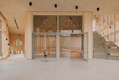 ORTE Bauvisite_ KinderKunstLabor Treppenspirale1_St Poelten_Schenker Salvi Weber Architekten