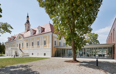 ORTE visite schloss haindorf außenansicht krammer