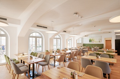 ORTE visite schloss haindorf restaurant_ krammer – © Andreas Buchberger ORTE visite schloss haindorf restaurant_ krammer