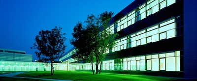 Allgemeinbildende Höhere Schule Gerasdorferstrasse, Wien 21, 2002