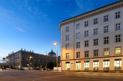 SPAR Babenbergerstraße, Wien, 2011