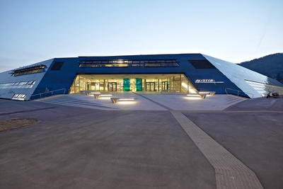 Sport- u. Wellnessbad Eggenberg - Graz, 2011, Haupteingang