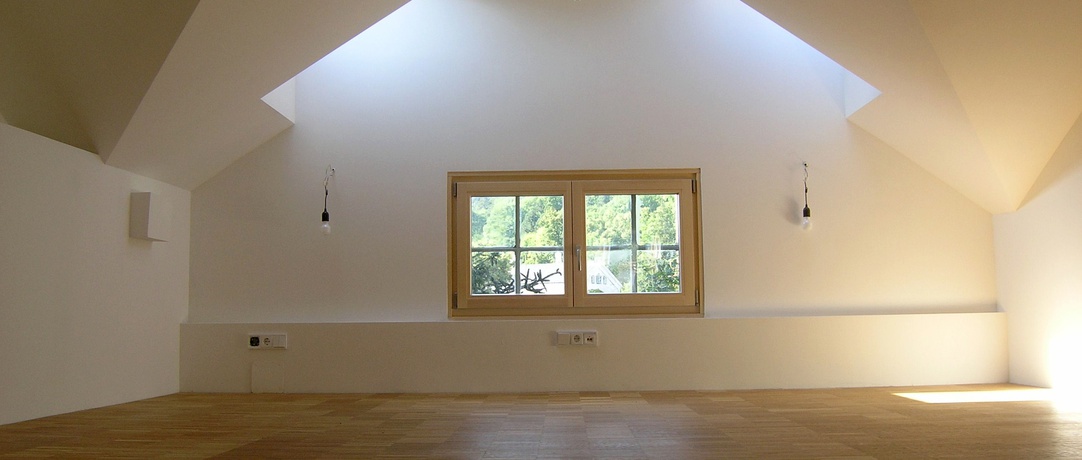 Dachgeschoß - Gründerzeithaus, Mackgasse, Wien 23, 2013