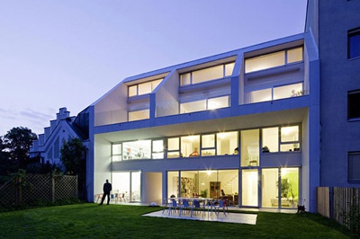 NEU31 - Neuwaldegger Straße, Wien 17, 2011