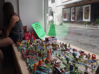 Keramikarbeiten 'Krems gehört uns!' – © Heidrun Schlögl | ORTE Keramikarbeiten 'Krems gehört uns!'