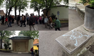 _07 – Am Friedhofsvorplatz begutachten wir den „bombierten Segementbodenverband“ und freuen uns an der an Lilienporzellan erinnernde Rotunde in Pastellgrün.