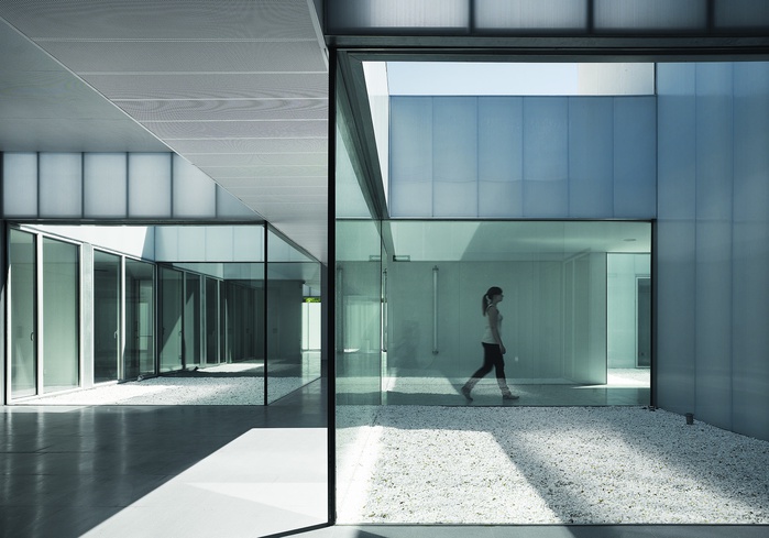 cms villaverde, public healthcare center, Madrid, Estudio Entresitio