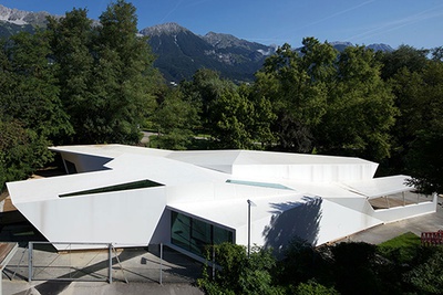 Bilding 16_00 – © 'bilding' - Innsbruck, Stadtpark Rapoldi, 2015 Foto: © Günter R. Wett Bilding 16_00