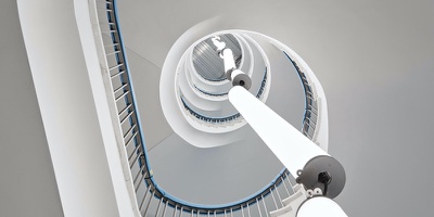 © © Roland Bernath