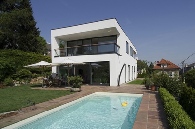 Haus Hodel Blick vom Garten | einszueins architektur – © Foto: Wolf Leeb Haus Hodel Blick vom Garten | einszueins architektur