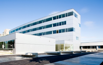 HTBL Hollabrunn – © HTBL Hollabrunn, ah3 architekten, Foto: Dieter Schewig HTBL Hollabrunn