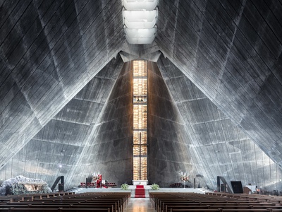 Kathedrale St. Marien in Tokio, Architektur: Kenzo Tange – © Thibaud Poirier Kathedrale St. Marien in Tokio, Architektur: Kenzo Tange