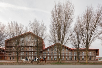 Vliervelden. A Gatehouse with 21 apartments in a Farmyard, Oosterwold, Almere, Architektur: KettingHuls