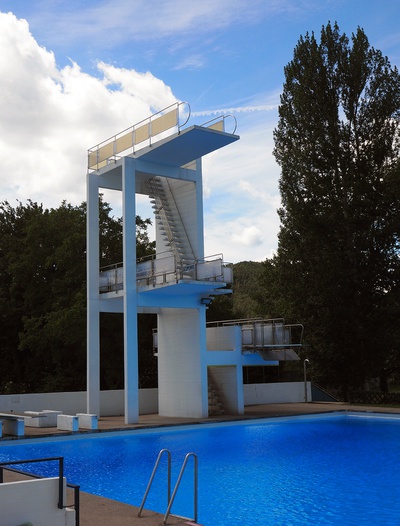 Sprungturm, Parkbad Ternitz, Arch. Roland Rainer
