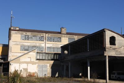 ORTE Exkursion_grunderneuert II_ehemalige Moebelfabrik Bobbin in Gmuend – © harald winkler
