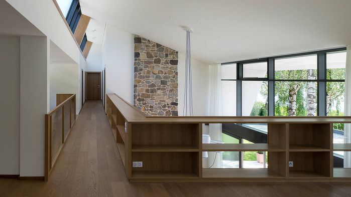 Veronika Vogelauer: Haus am See