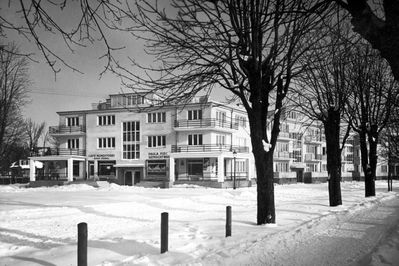 Handel Manzetti Str.