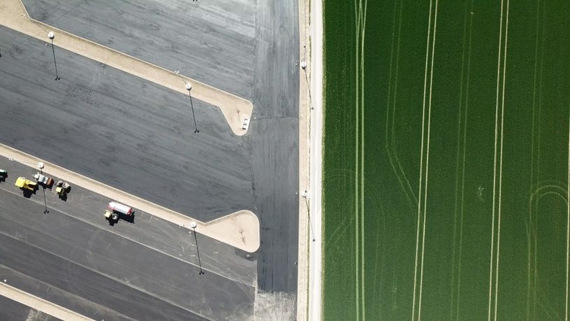 Verbaute Erde - Parkflächen statt Ackerland