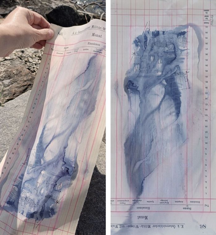 Pejkovic_StalagSeries-Process.  a. Der Prozess des Eintauchens der mit Tusche bearbeiteten Zeichnung in die Donau und des anschließenden Trocknens im Wind. b. Die fertige Arbeit: STALAG XVII B Krems-Gneixendorf VIII: The Danube. Kohlepapiertransfer, Gouache, Tusche, Flusswasser und Wind auf gefundenem Papier. 40 × 18 cm.