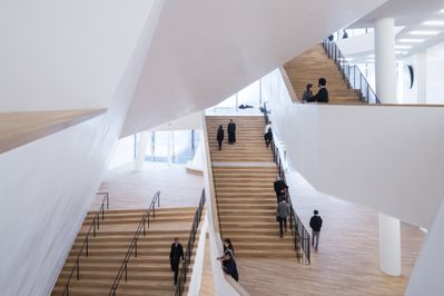 Treppenhaus - Elbphilharmonie, Hamburg; Architektur: Herzog & De Meuron