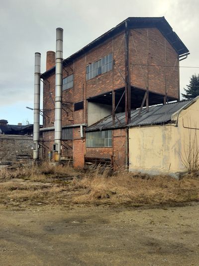 ORTE Exkursion_grunderneuert II_ehemalige Glasfabrik Stoelzle Alt-Nagelberg