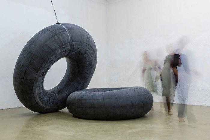 Szilvia Ortlieb,Installation