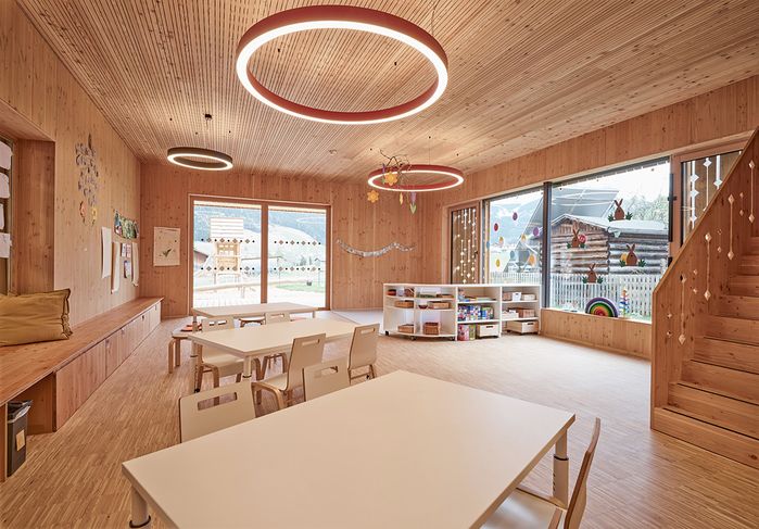 Volksschule und Kindergarten, Oberperfuss