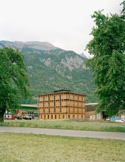 Bürogebäude Holzbau Küng, Alpnach. Architektur: Seiler Linhart