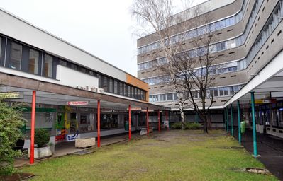 Städtebauliches Ensemble "Südstadt" - Maria Enzersdorf, Generalplanung: Gustav Peichl, Wilhelm Hubatsch und Franz Kiener, 1960-1976