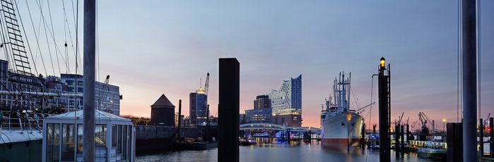 Stadtansicht - Elbphilharmonie, Hamburg; Architektur: Herzog & De Meuron